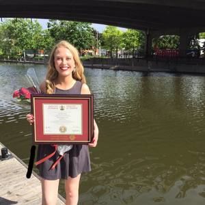 Meet your Posher, Erin